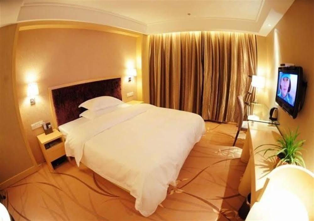 Ronghe Holiday Hotel Shiyan (Hubei) Exterior photo