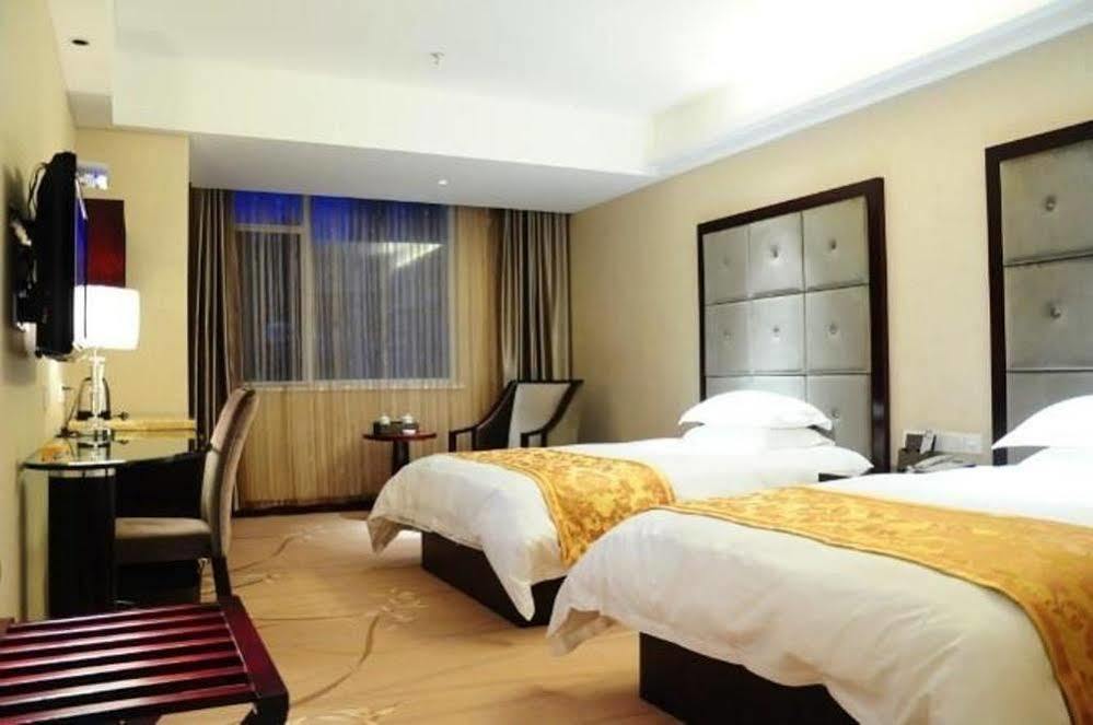 Ronghe Holiday Hotel Shiyan (Hubei) Exterior photo